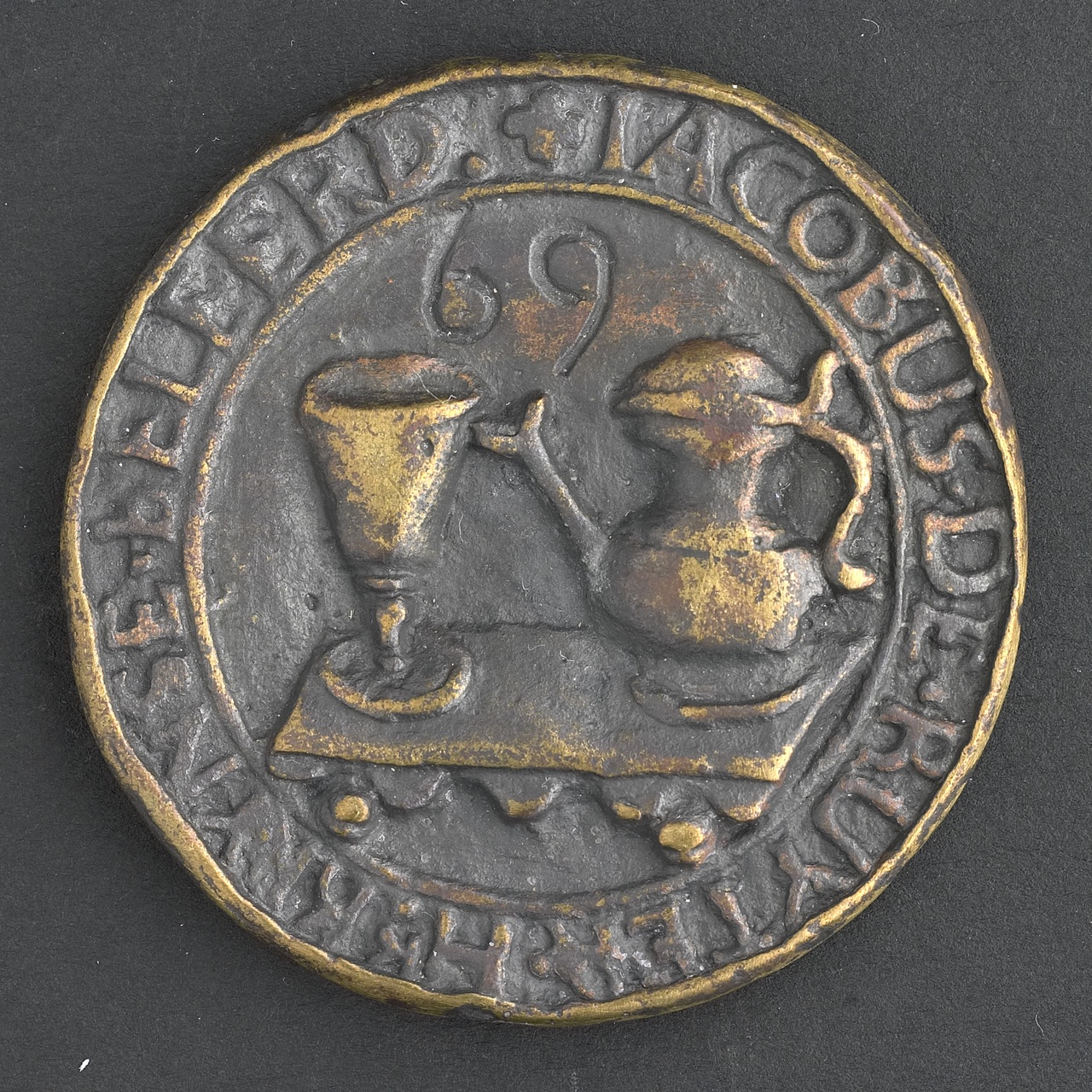 Penning van het Wijnheren en Biertappersgilde te Middelburg