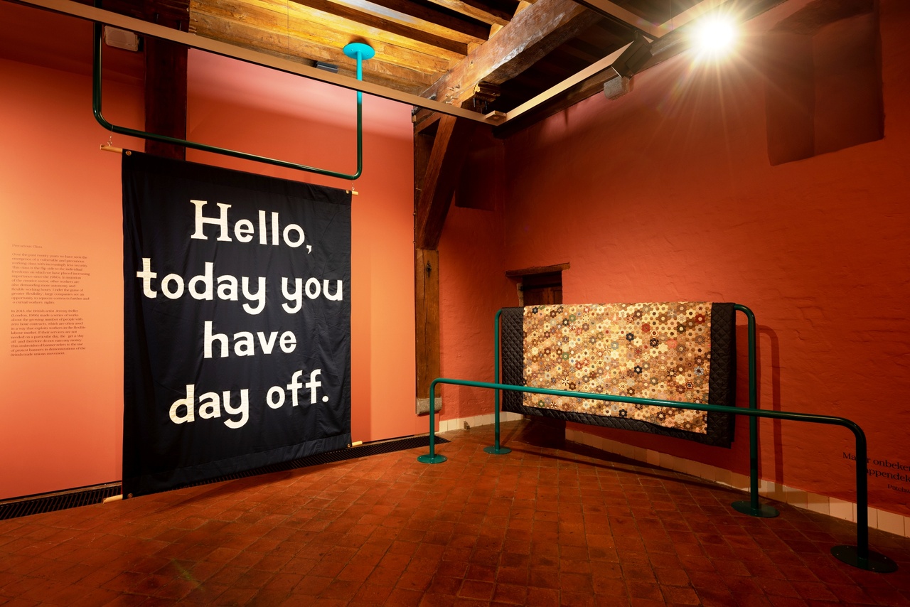 01 Hello today you have day off, Jeremy Deller, Nooit meer werken. Foto Lotte Stekelenburg.jpg