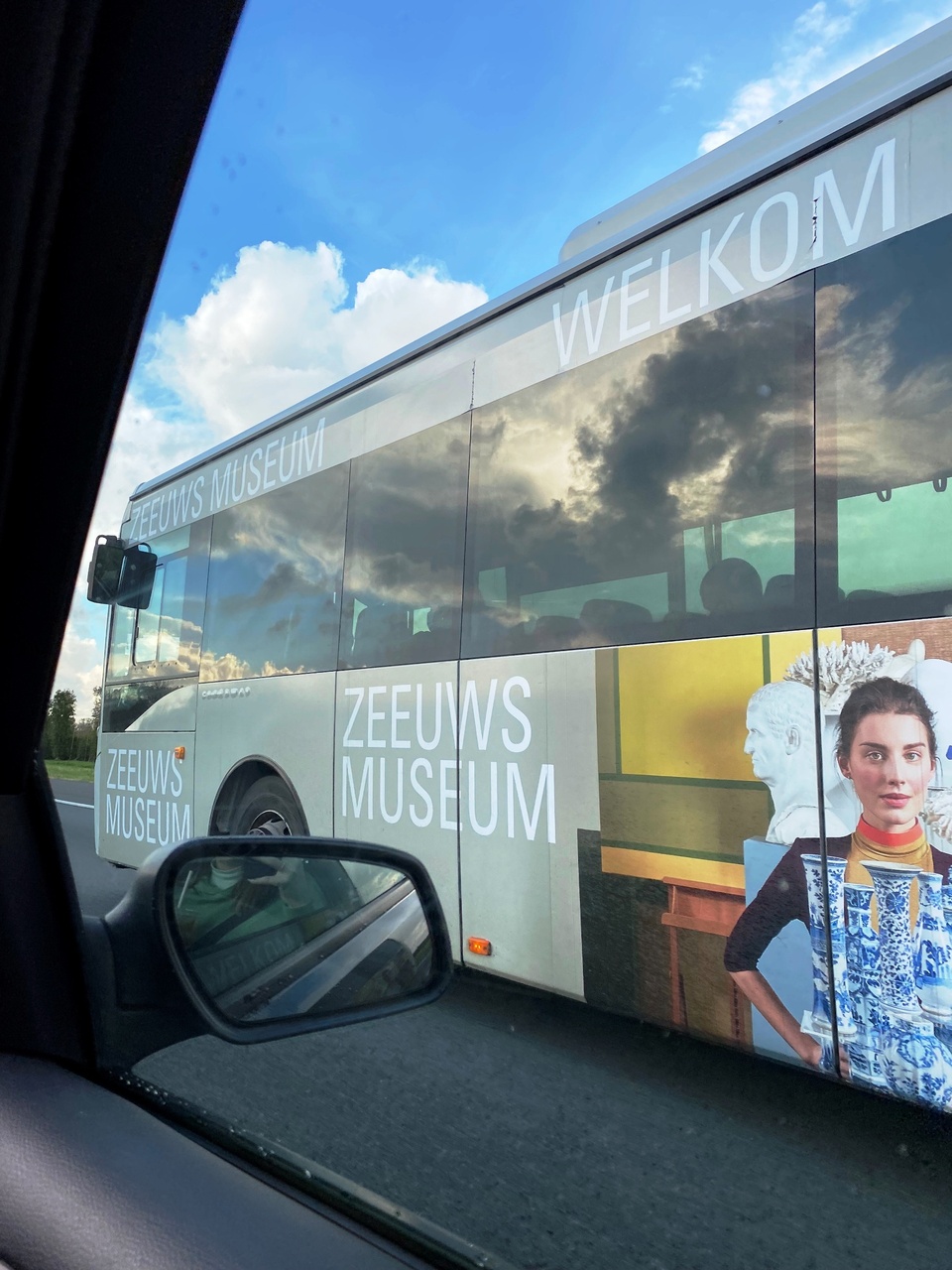 Zeeuws Museum bus onderweg. Foto Janna Dieleman