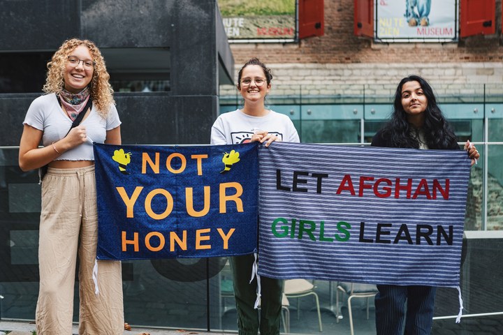 Workshop banner maken met Not Your Honey