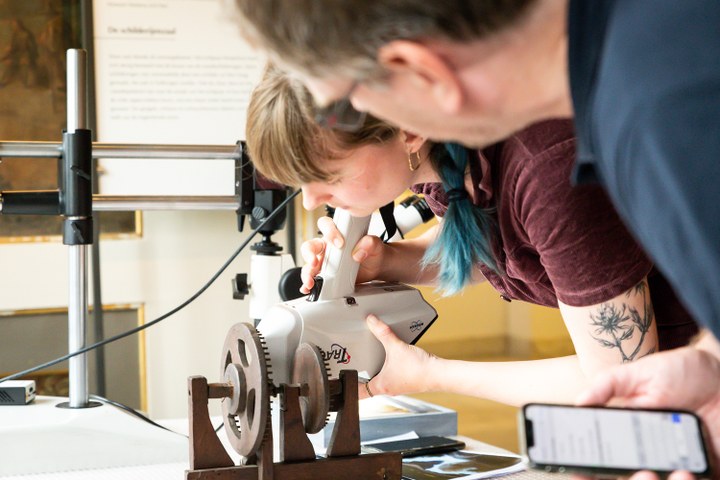 Lab op pad in het Zeeuws Museum