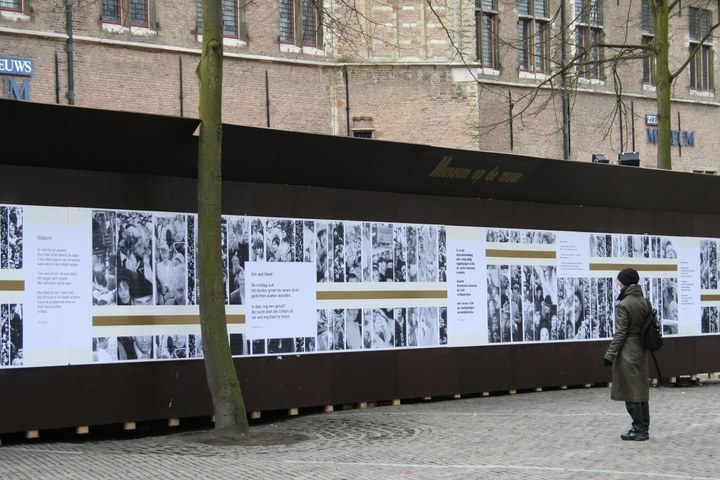 gedichten op de muur